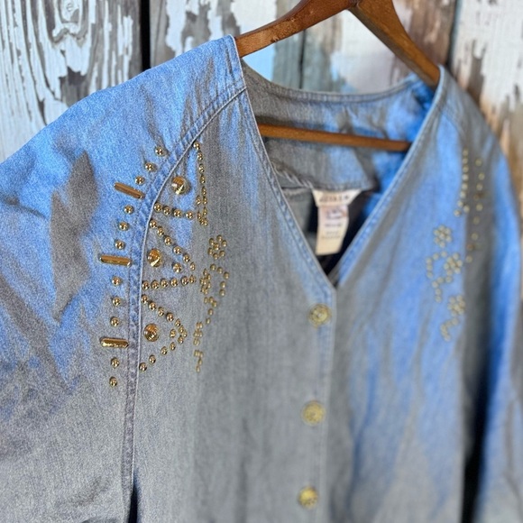Alexa Em Studded Denim Button up Size Medium vintage   Gold buttons & embellish - Picture 7 of 8